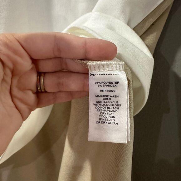 Cable & Gauge Studio Casual Cream and Tan Women's Top - Picture 4 of 4